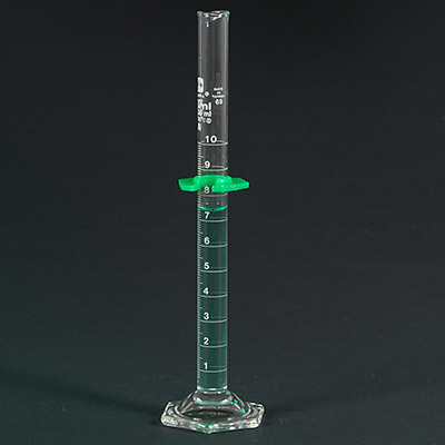 Distek 10 ml Graduated Cylinder with Funnel Top - 3010-0301 - Click Image to Close